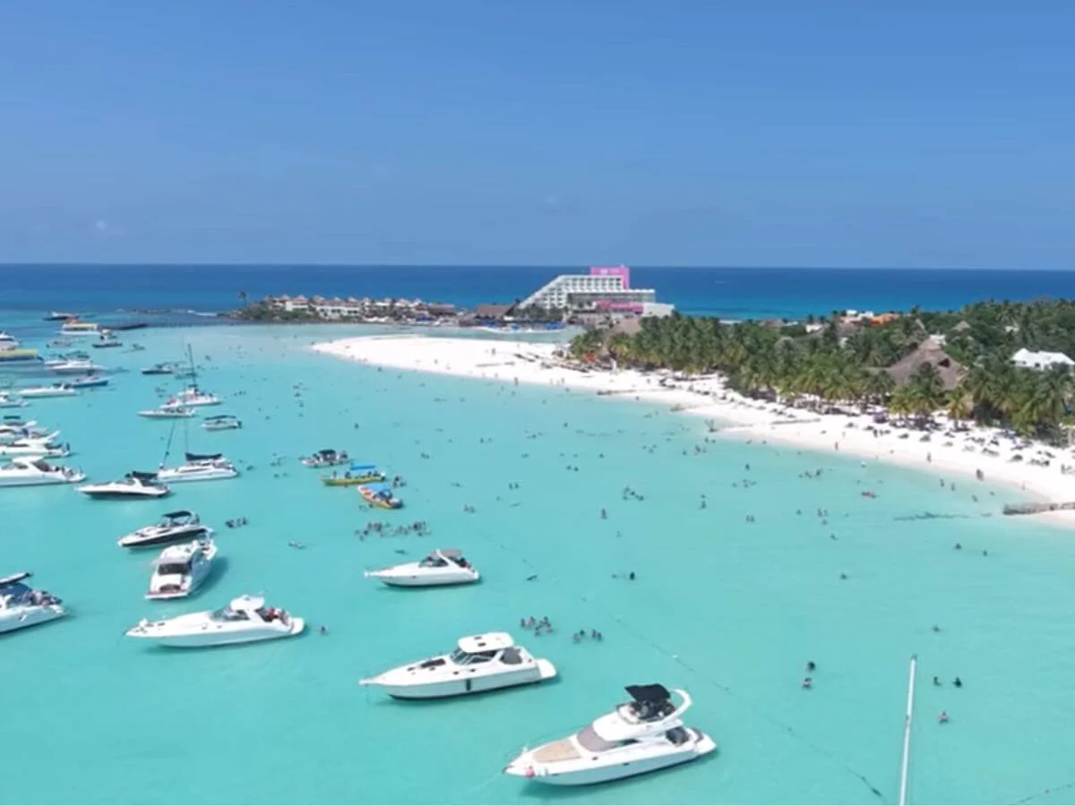 Playa Norte Boats Isla Mujeres Playa norte boats isla mujeres - how to get to isla mujeres