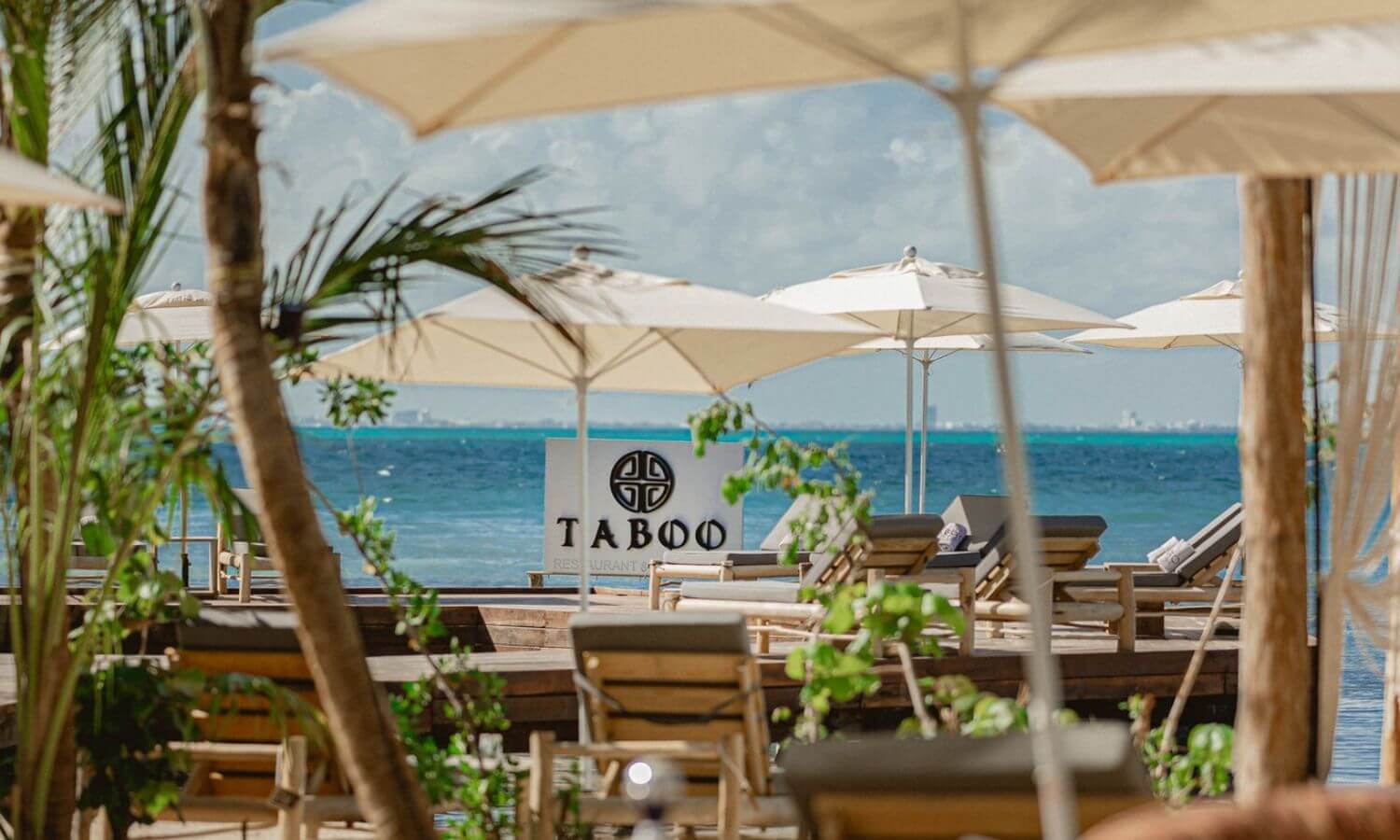 Looking through Taboo beach club towards the ocean