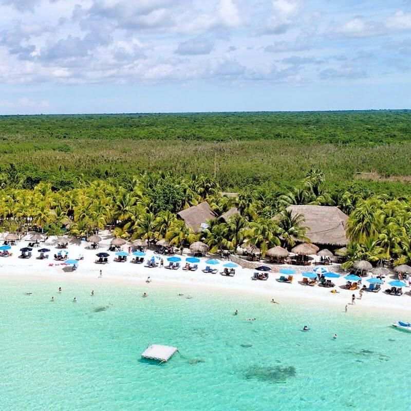 Looking from the ocean over the beach at Playa Palancar.